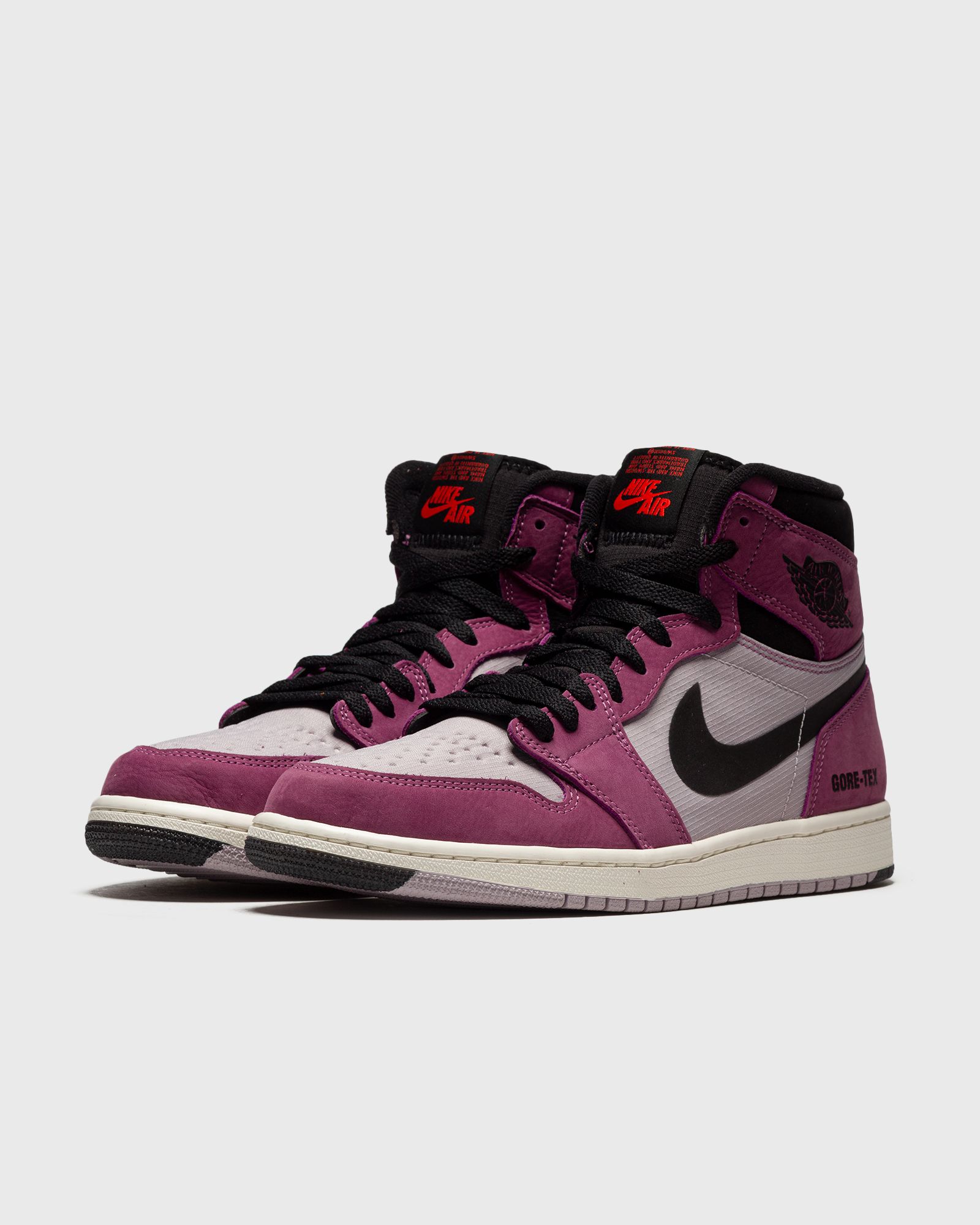 Air Jordan 1 Element Gore-Tex "Light Berry"