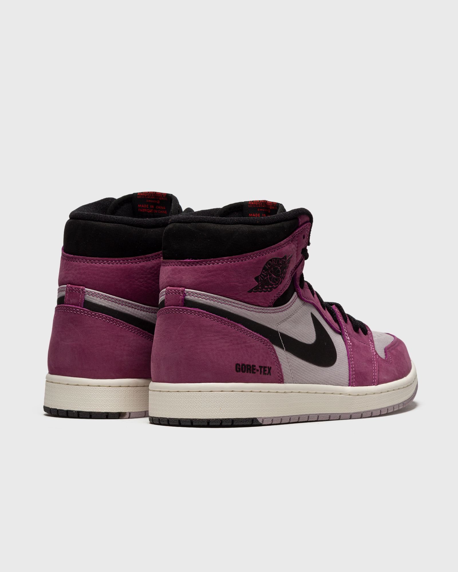 Air Jordan 1 Element Gore-Tex "Light Berry"