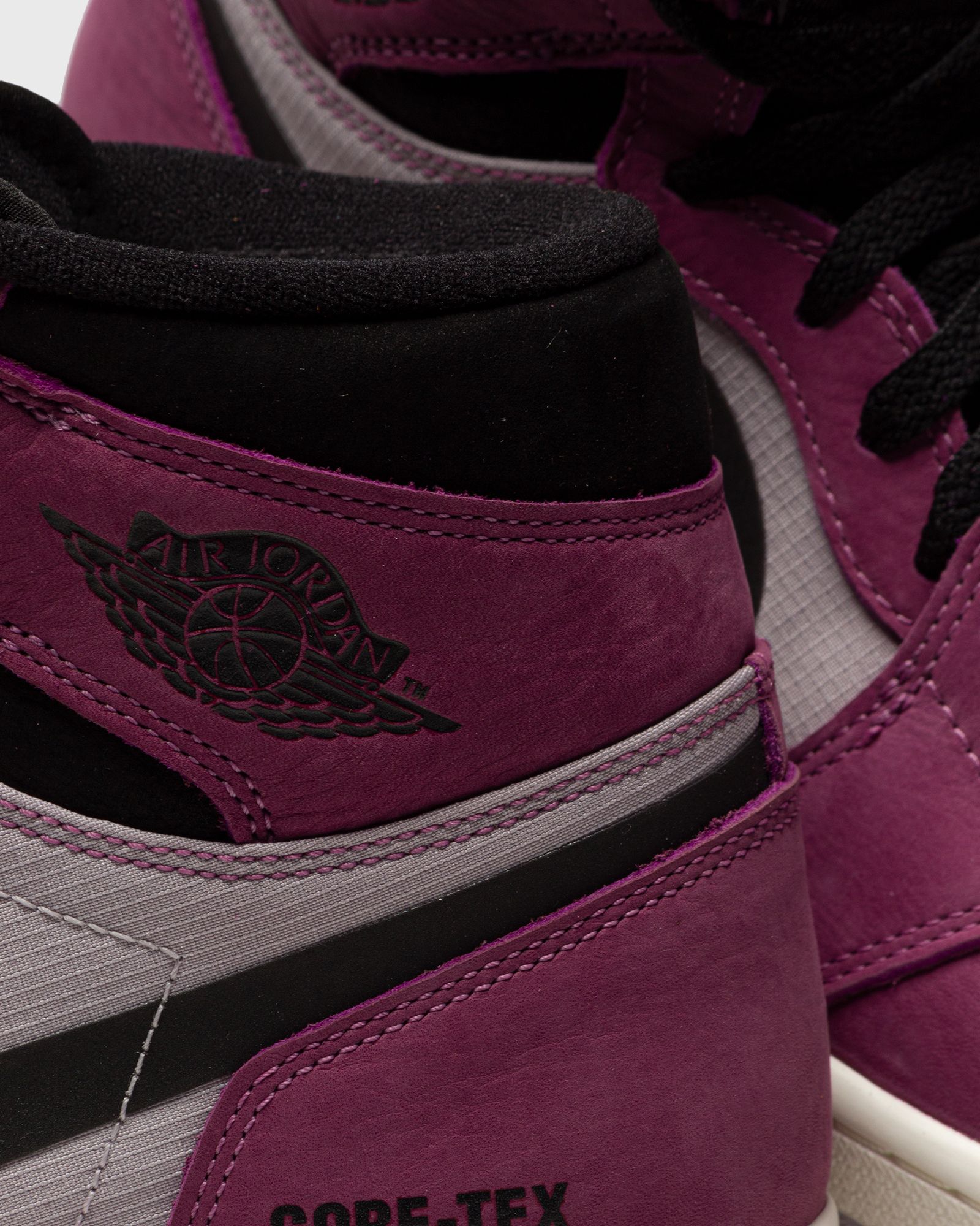 Air Jordan 1 Element Gore-Tex "Light Berry"
