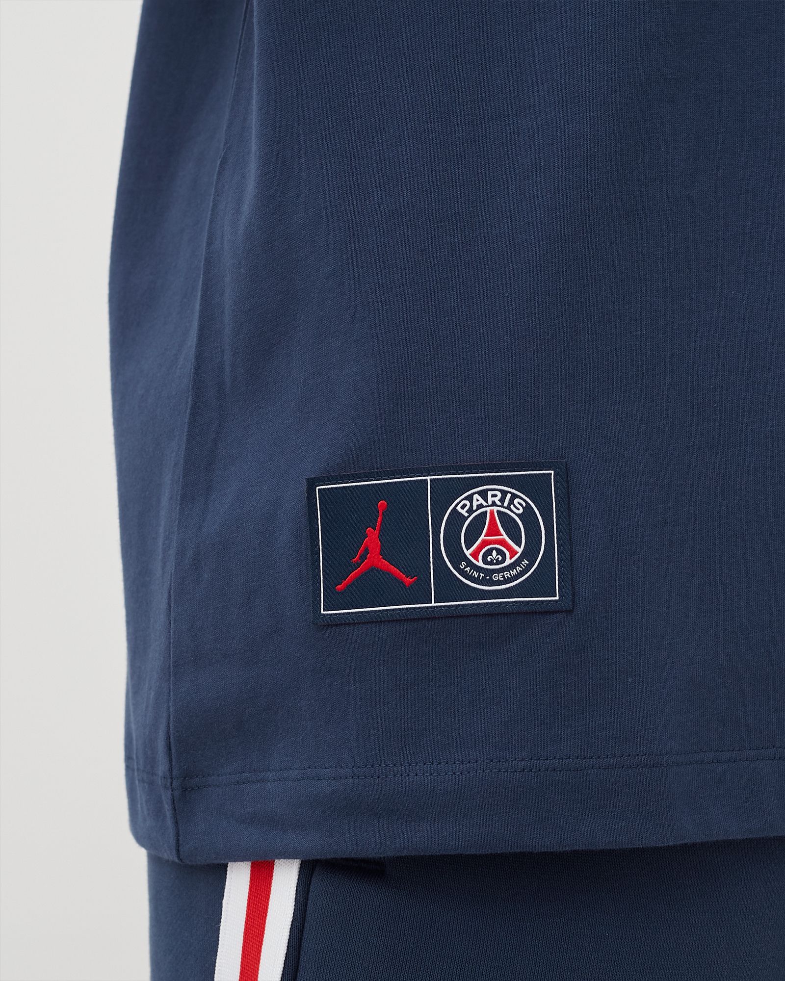 Paris Saint-Germain Logo Tee