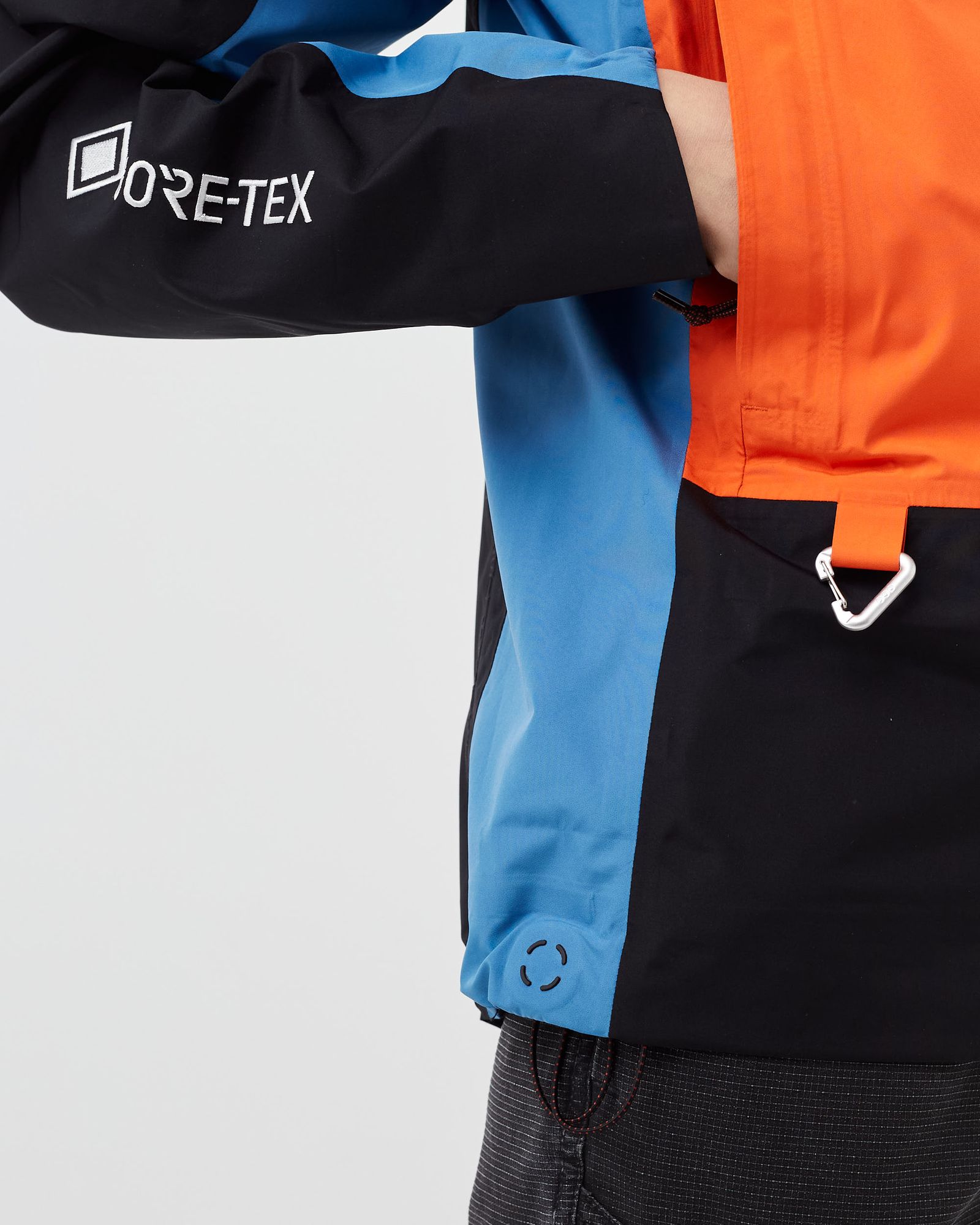 WMNS CHN OF CRTS HOODED JACKET