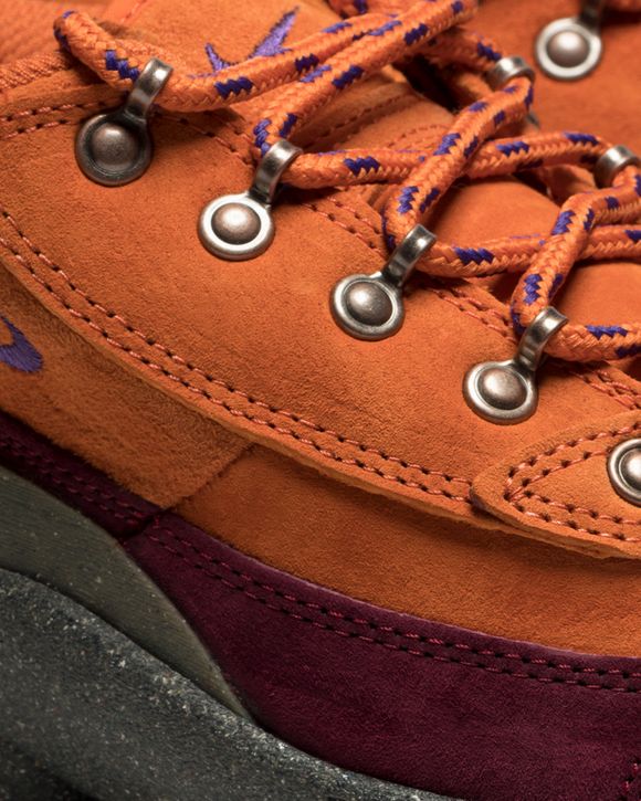WMNS Lahar Low