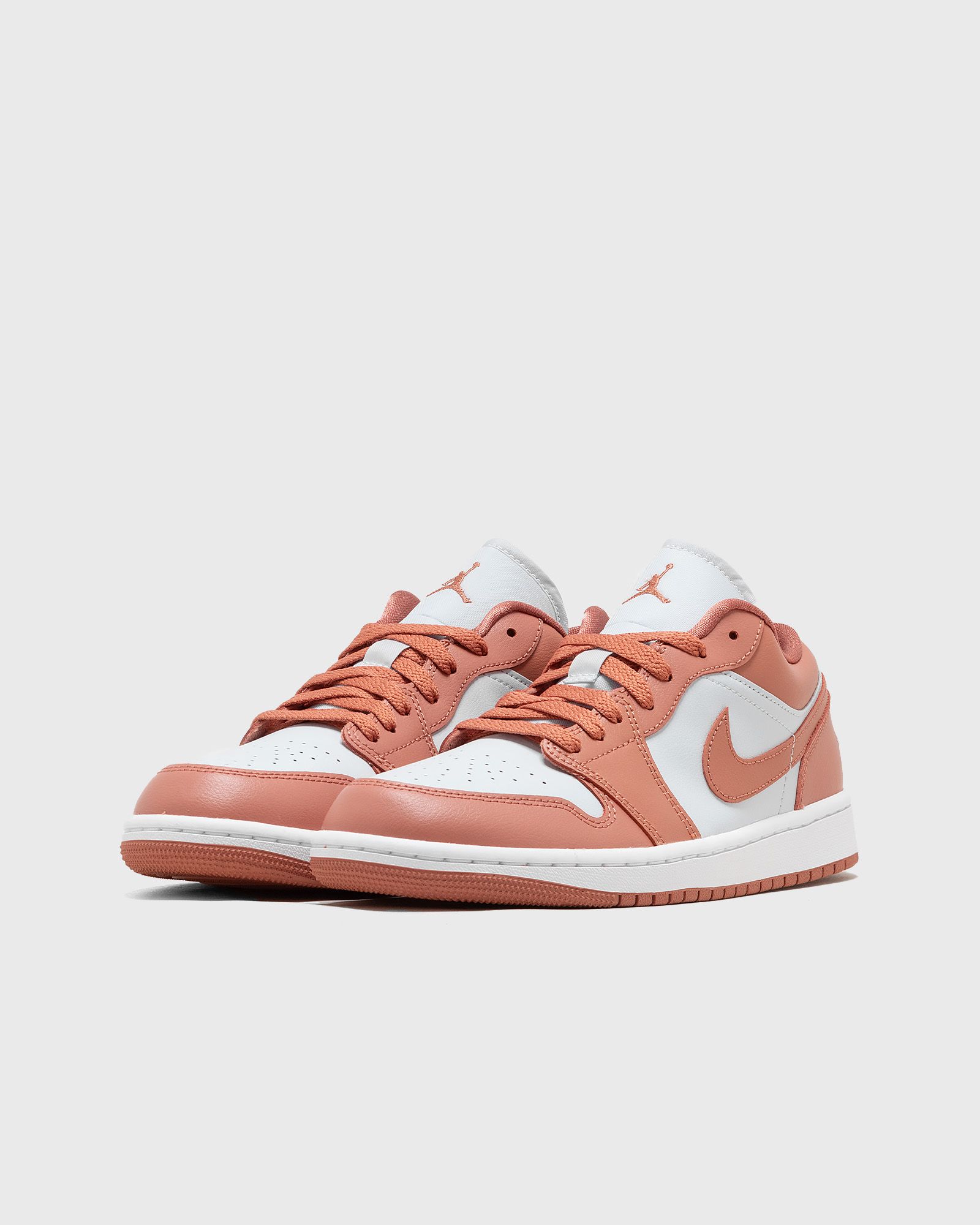 Air Jordan 1 Low WMNS