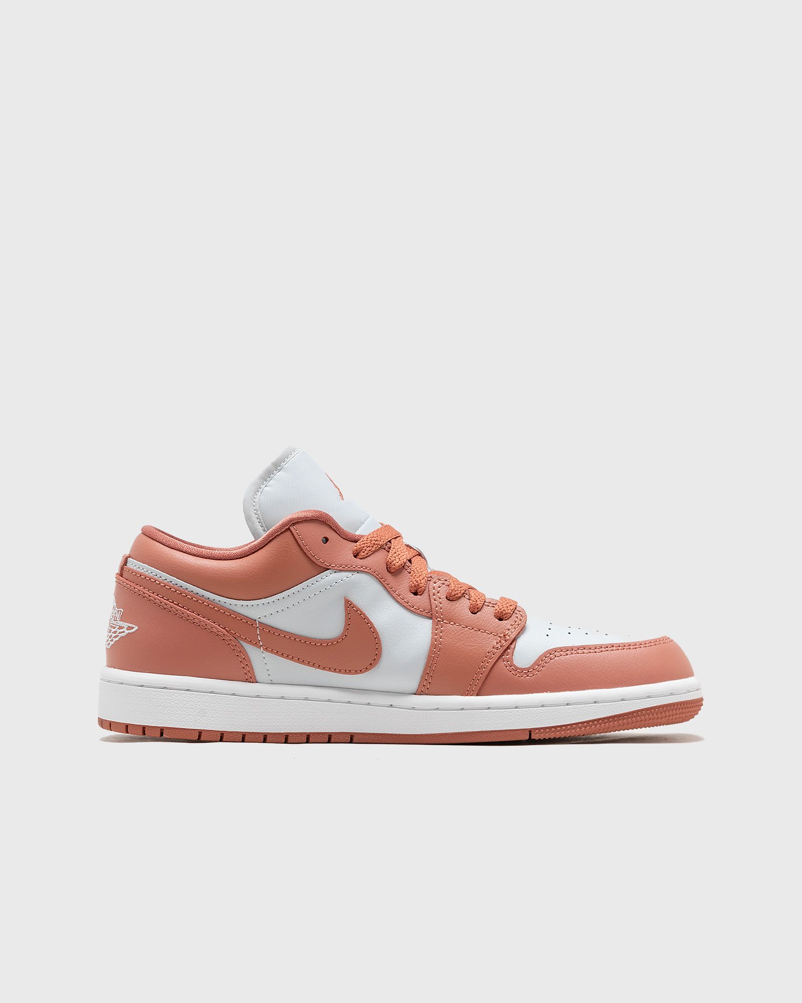 Air Jordan 1 Low WMNS