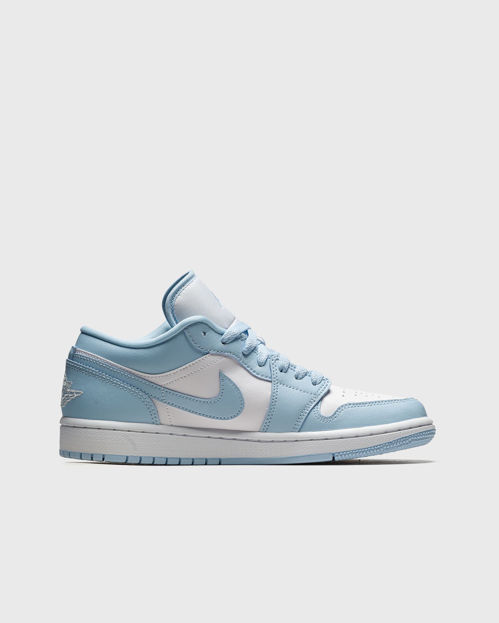 WMNS Air Jordan 1 Low "Aluminum"