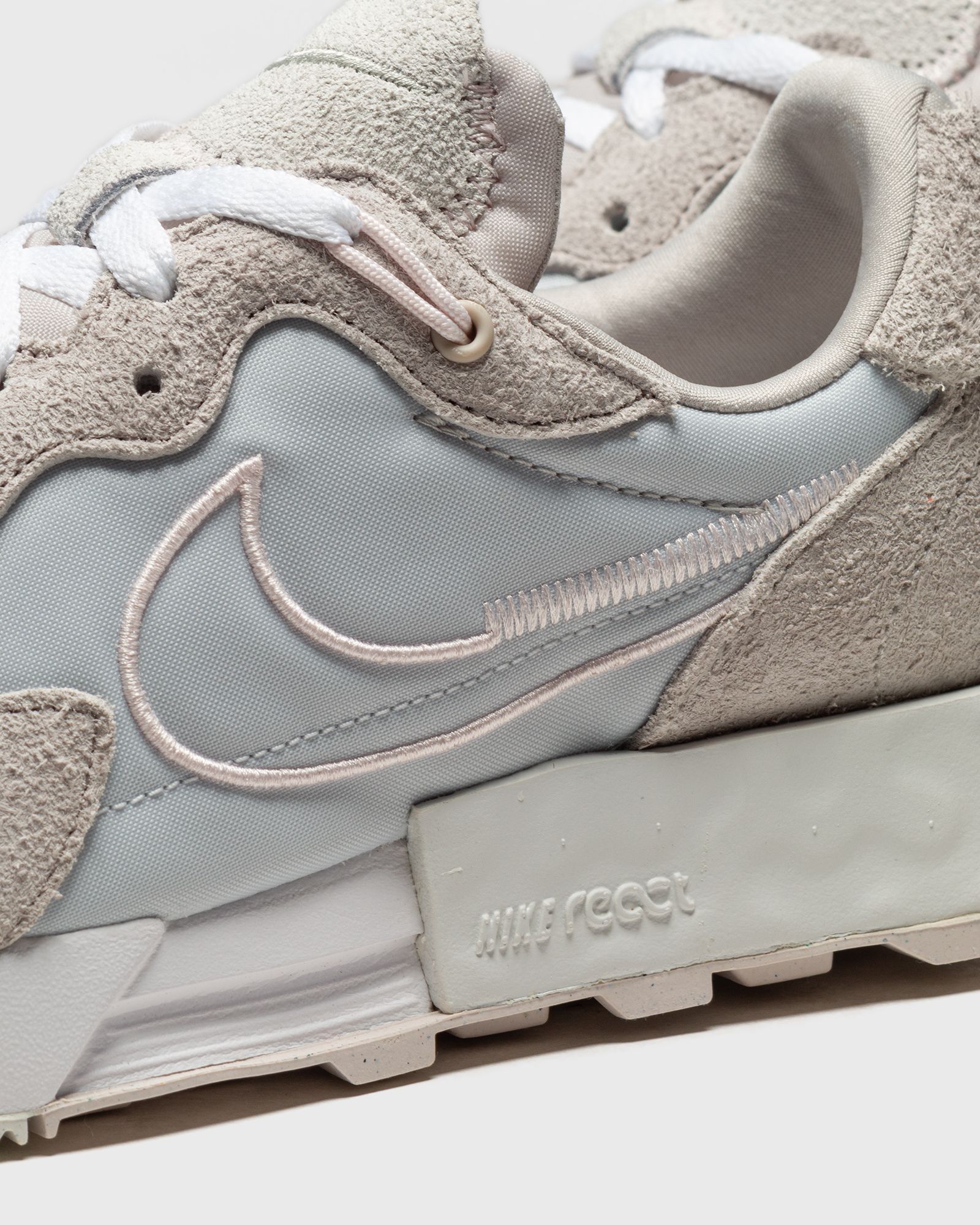 WMNS Fontanka Waffle