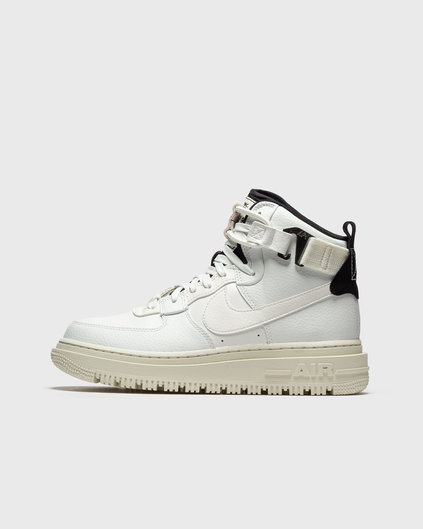 WMNS Air Force 1 High Utility 2.0