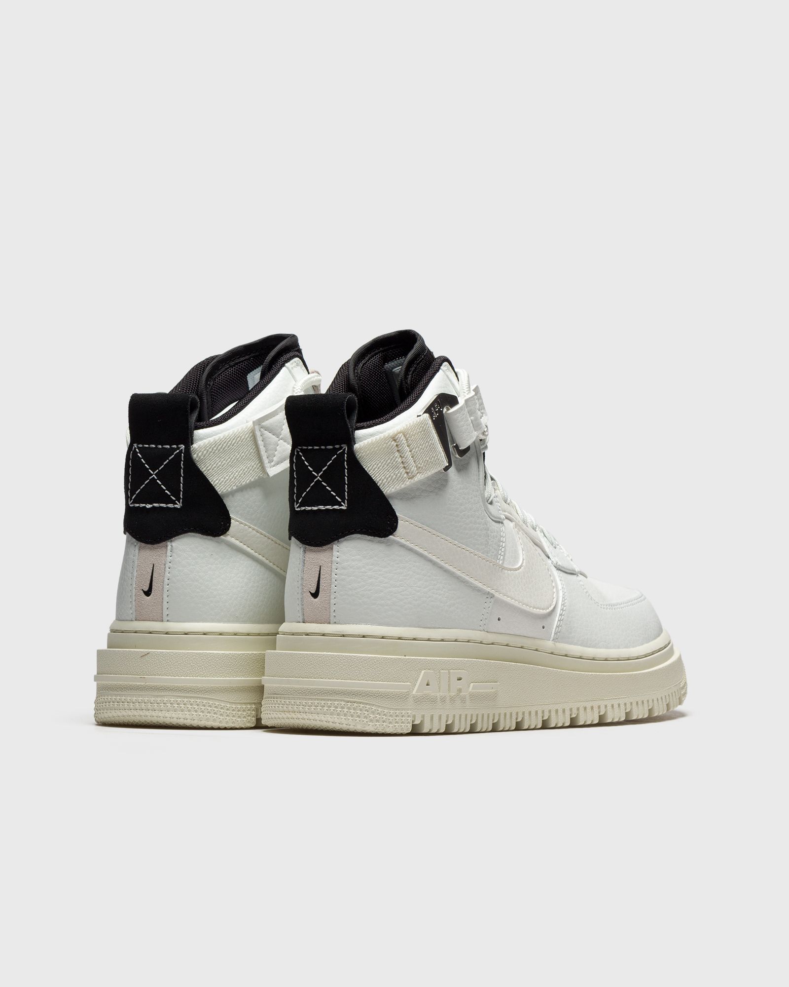 WMNS Air Force 1 High Utility 2.0