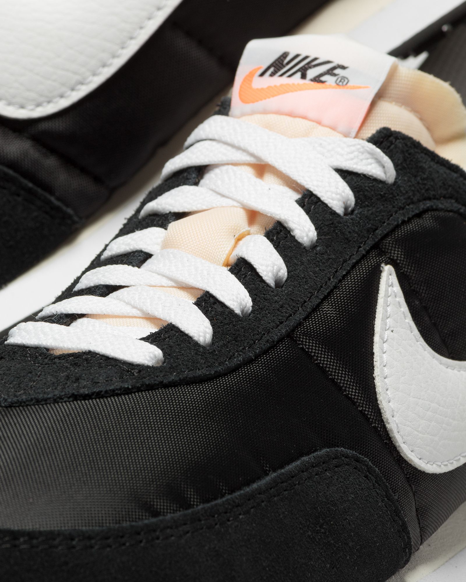 Waffle Trainer 2 (GS)