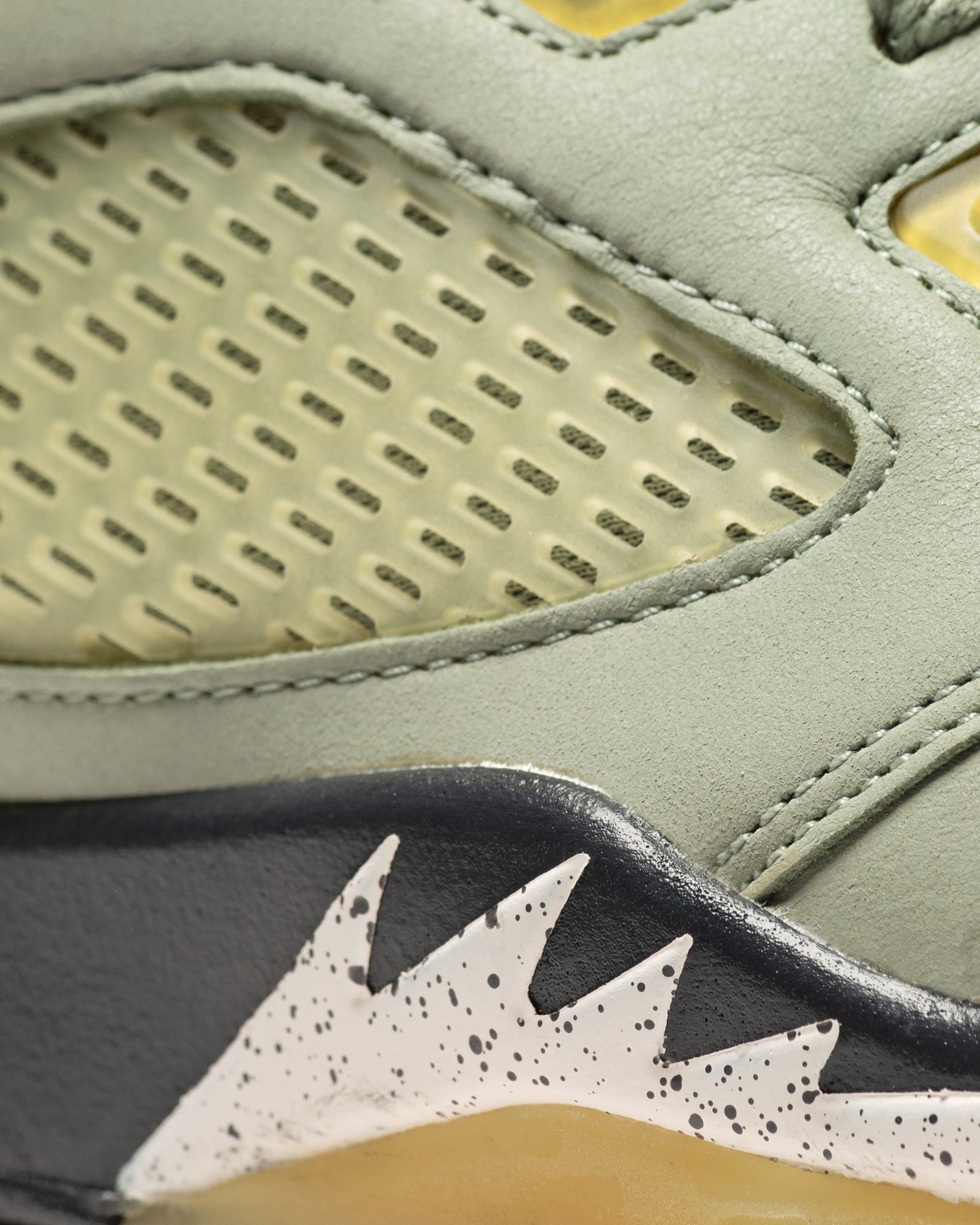 AIR JORDAN 5 RETRO "Jade Horizon"