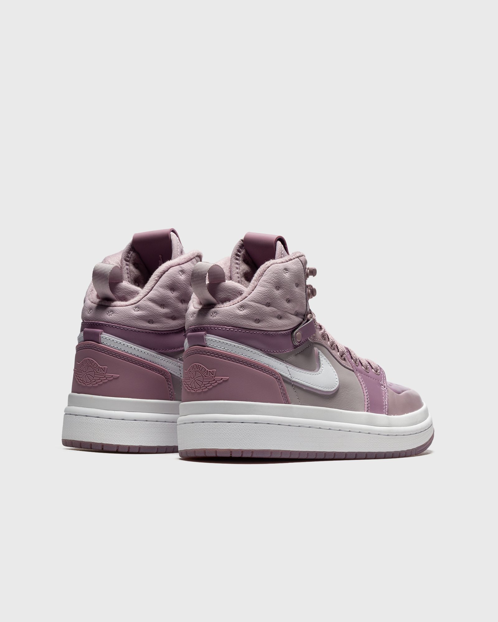 WMNS Air Jordan 1 Acclimate