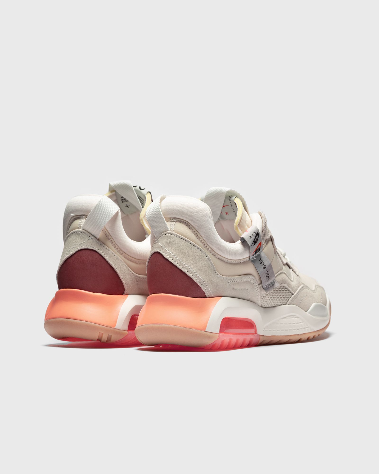 WMNS Jordan MA2 'Future Beginnings'