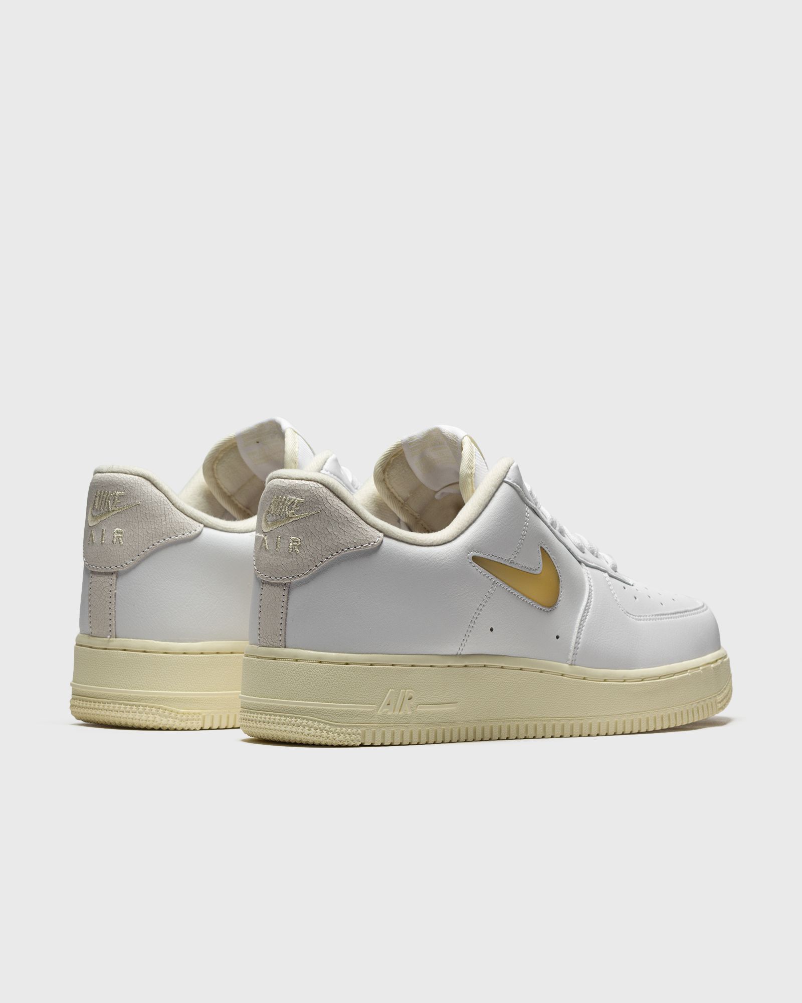 AIR FORCE 1 '07 LX