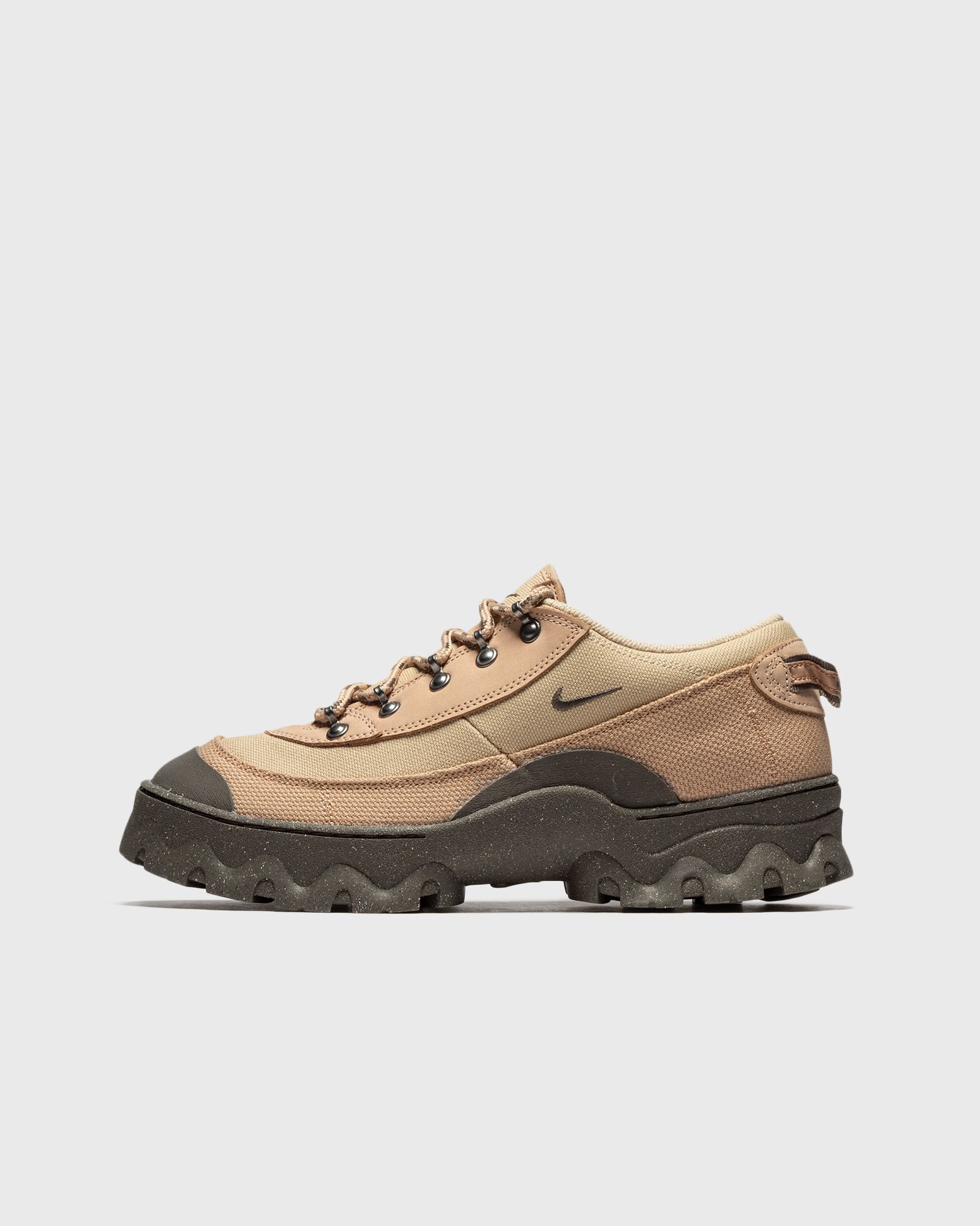 WMNS Lahar Low