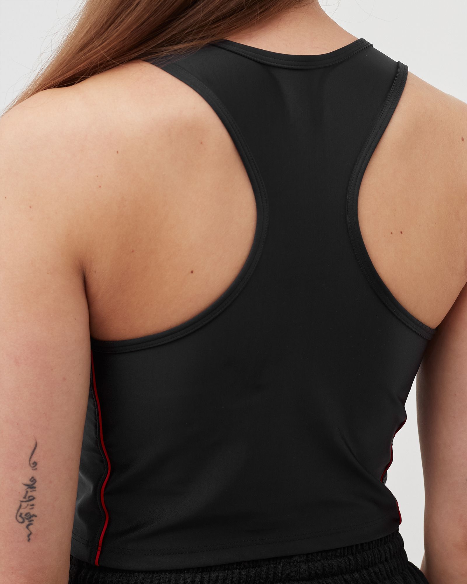 WMNS ESSENTIAL Crop Top