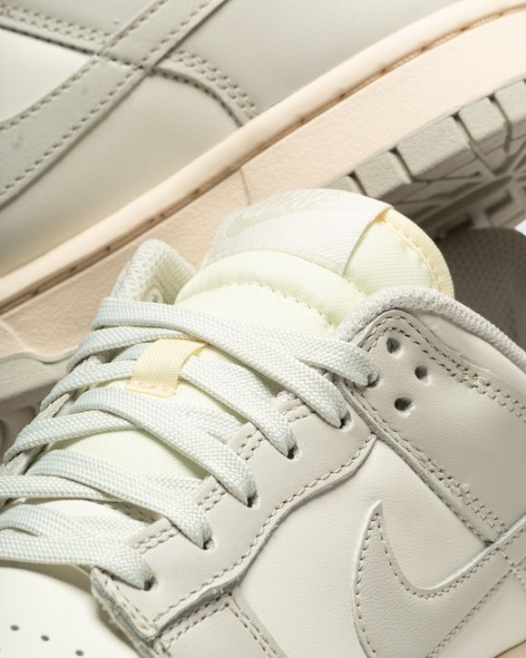 WMNS Dunk Low 'LIGHT BONE' - SAIL/LIGHT BONE-CASHMERE-PALE IVORY