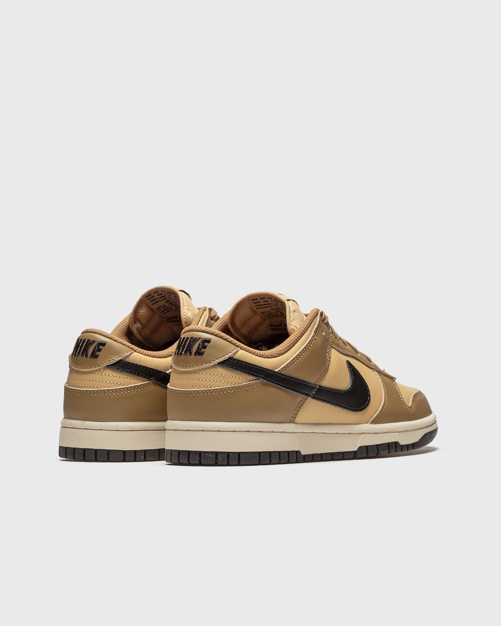 WMNS Dunk Low