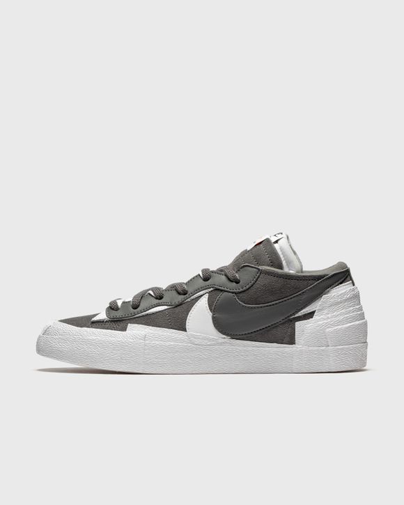 Nike NIKE X SACAI BLAZER LOW Grey IRNGRY WHITE