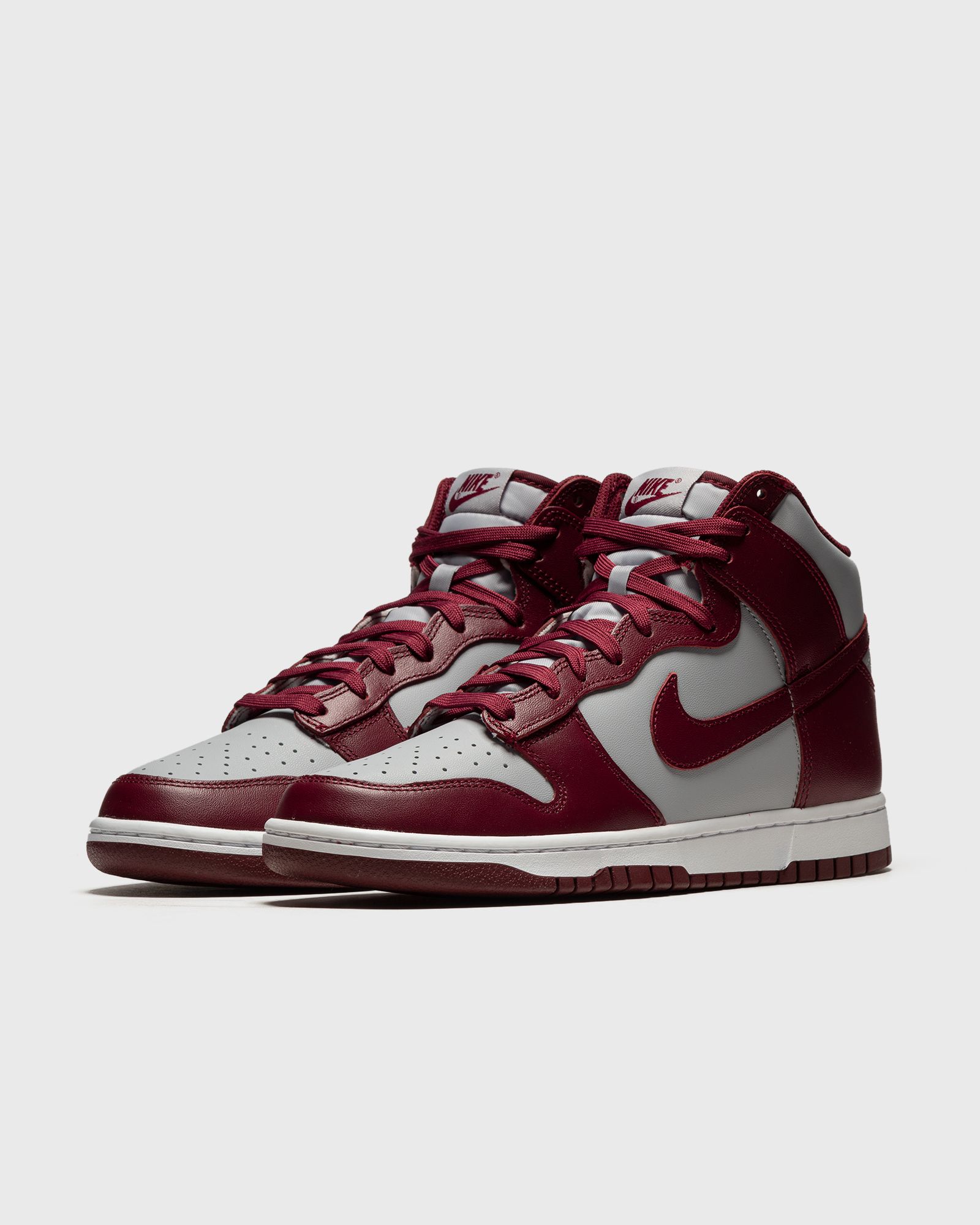 Dunk High Retro "Dark Beetroot"
