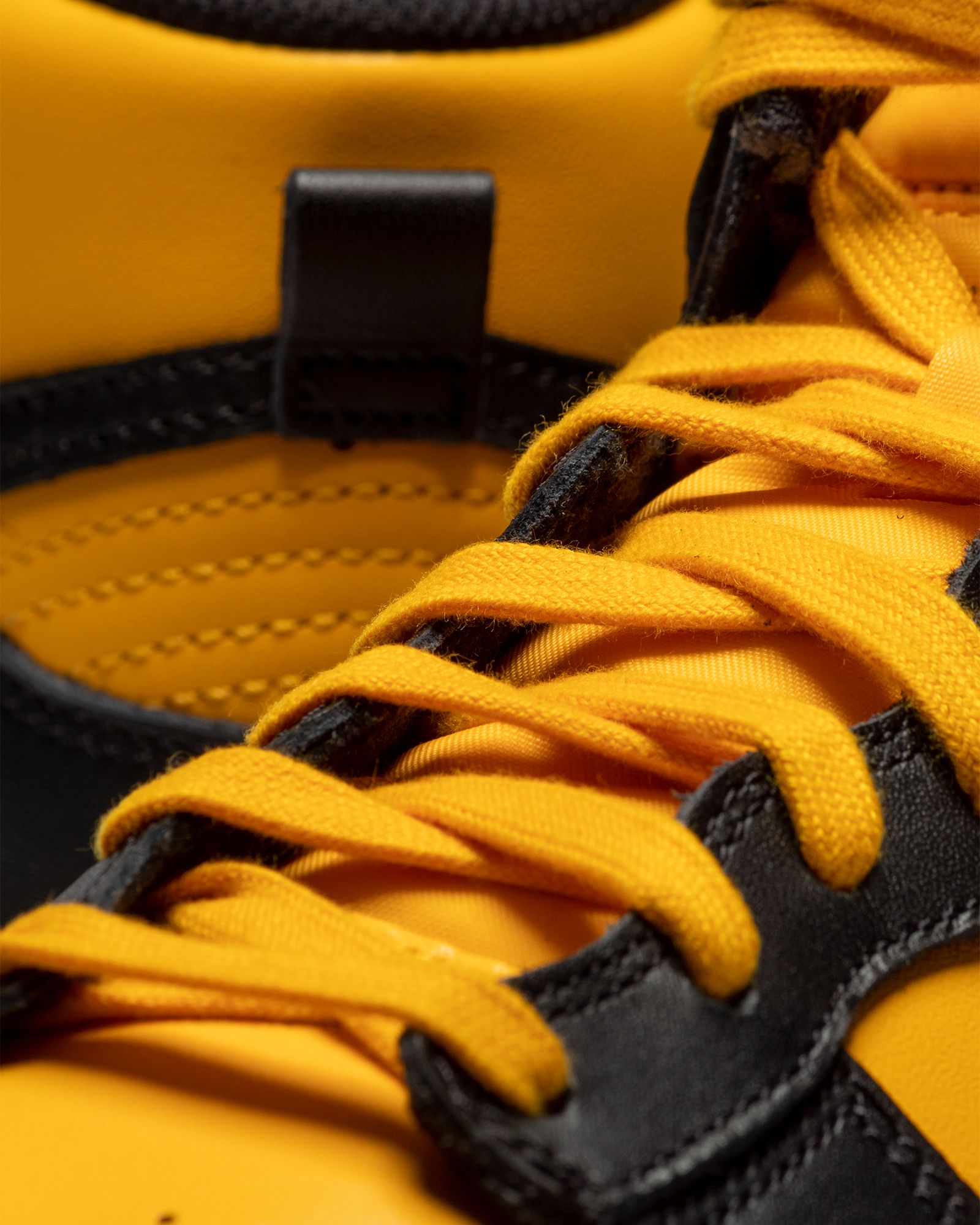 Dunk High Retro 'Reverse Goldenrod'
