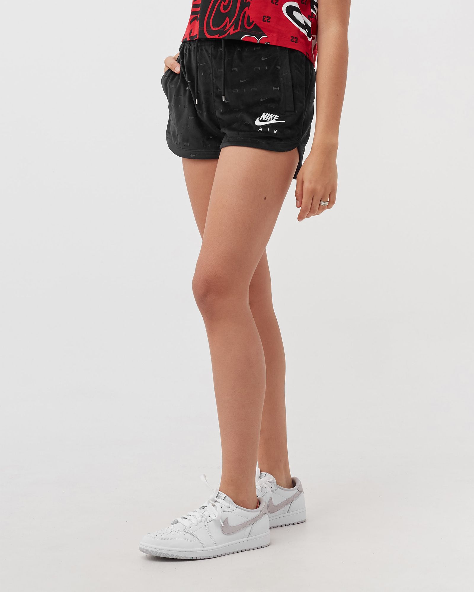 WMNS Velour Mid-Rise Shorts