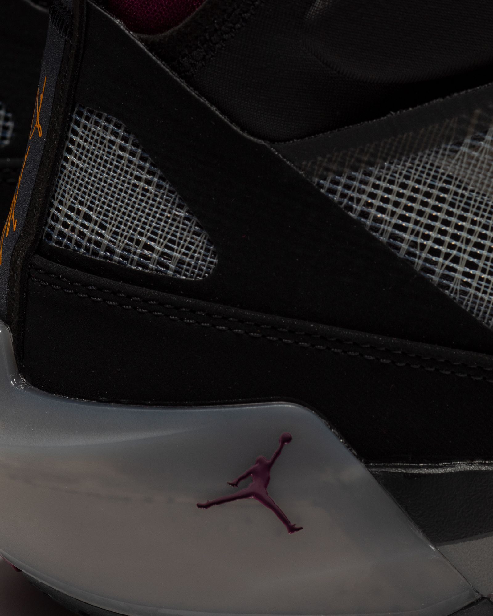 Air Jordan XXXVII 'Bordeaux'