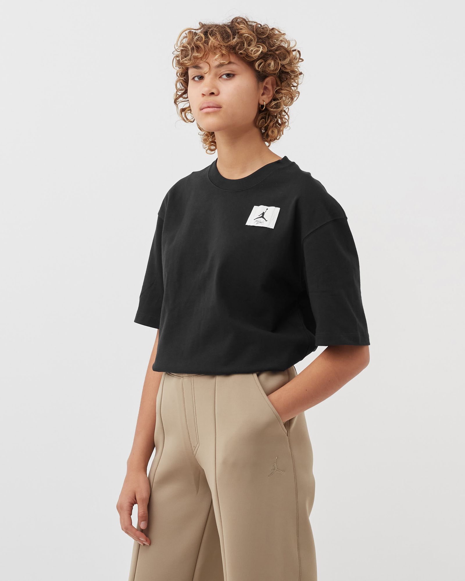 WMNS Essentials Tee
