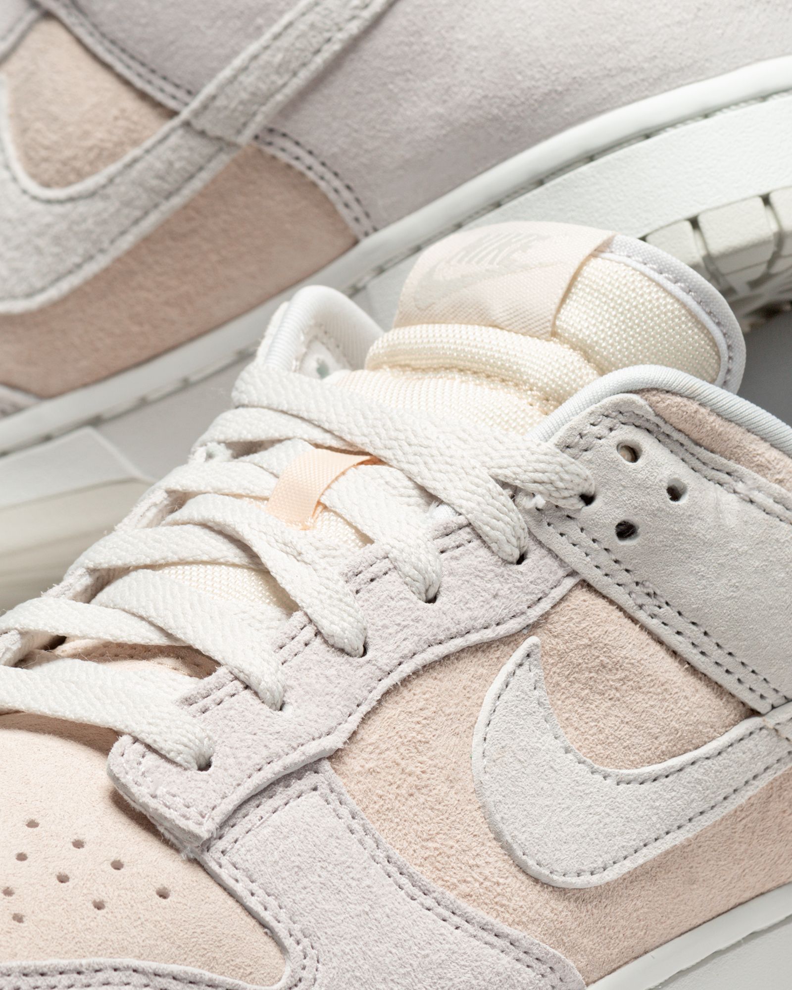 Dunk Low Retro Premium 'Vast Grey'