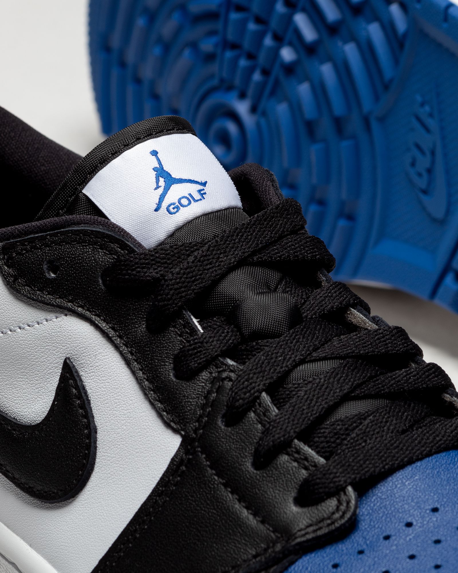 Air Jordan 1 Low G "Royal Toe"