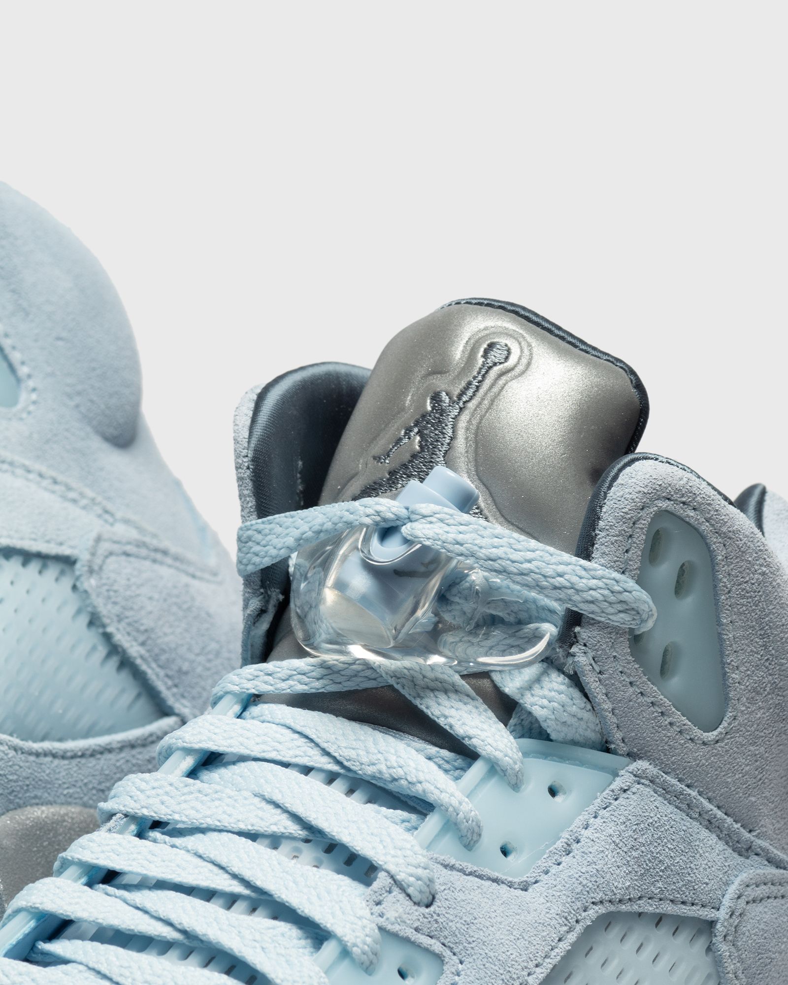 WMNS AIR JORDAN 5 RETRO 'Blue Bird'