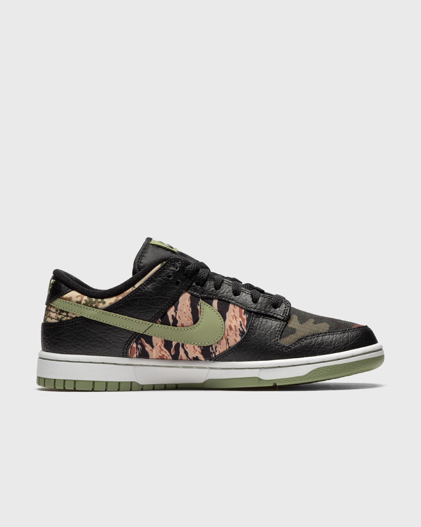 Dunk Low SE 'Crazy Camo'
