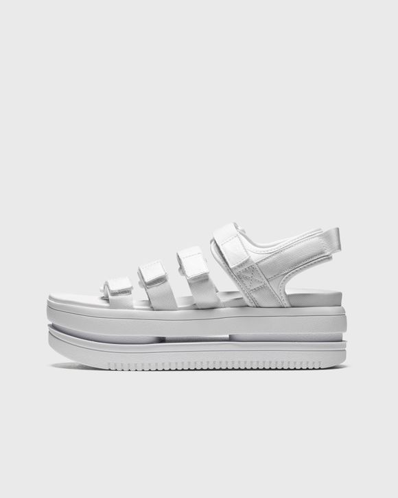 WMNS Icon Classic Sandals