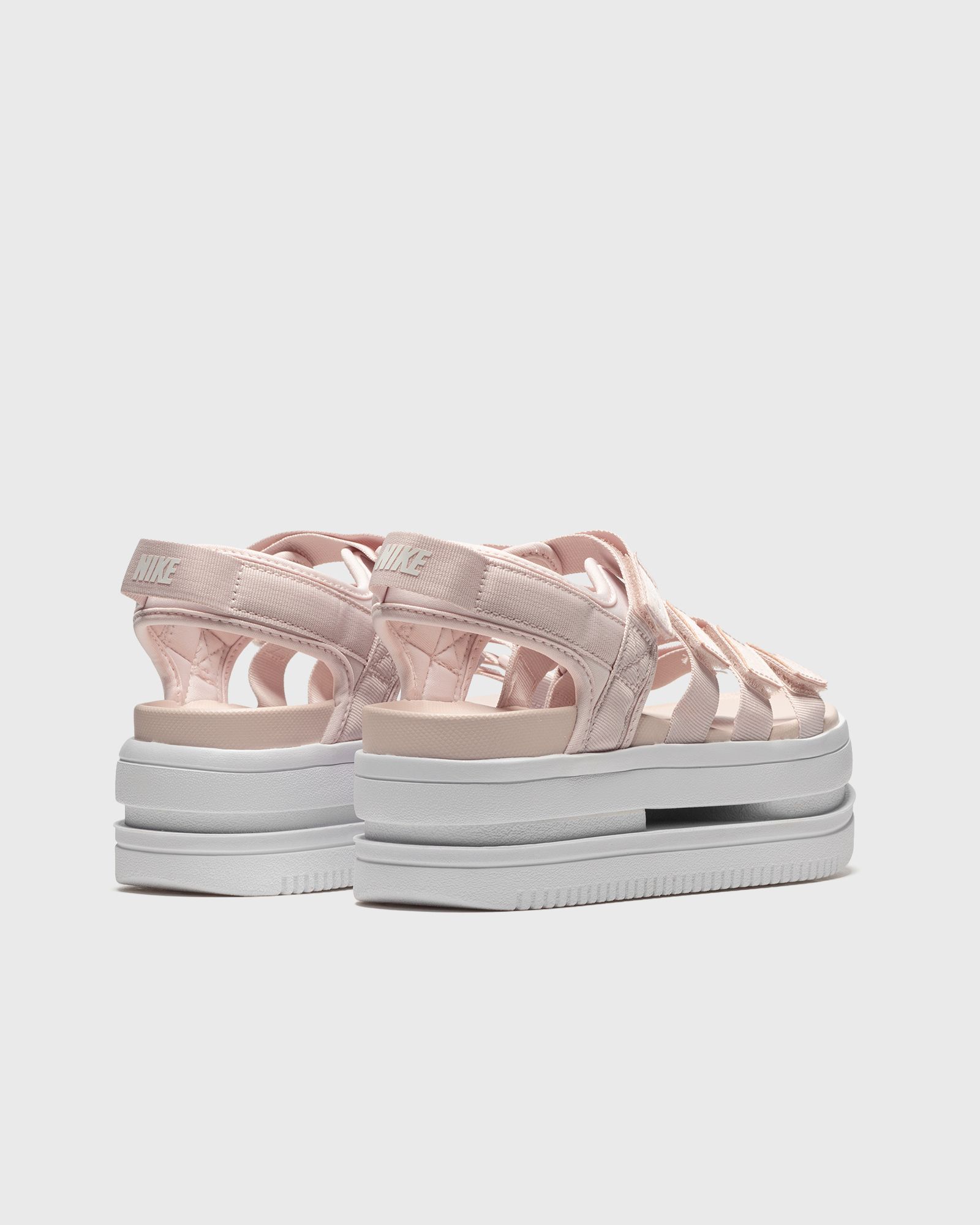 WMNS Icon Classic Sandals