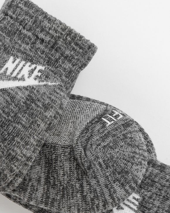 Plus Cushioned Crew Socks