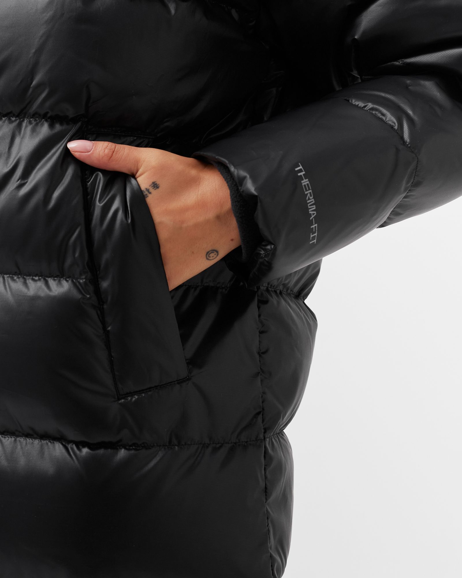 WMNS NSW THERMA-FIT CITY HOODED PARKA