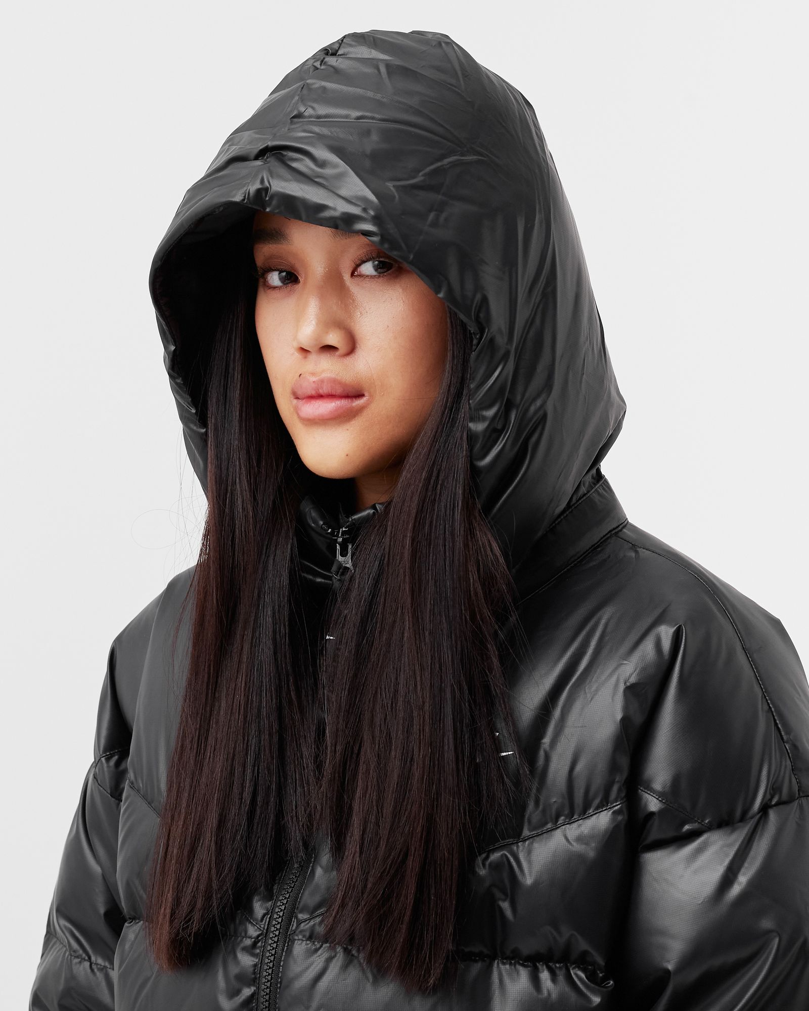 WMNS NSW THERMA-FIT CITY HOODED PARKA