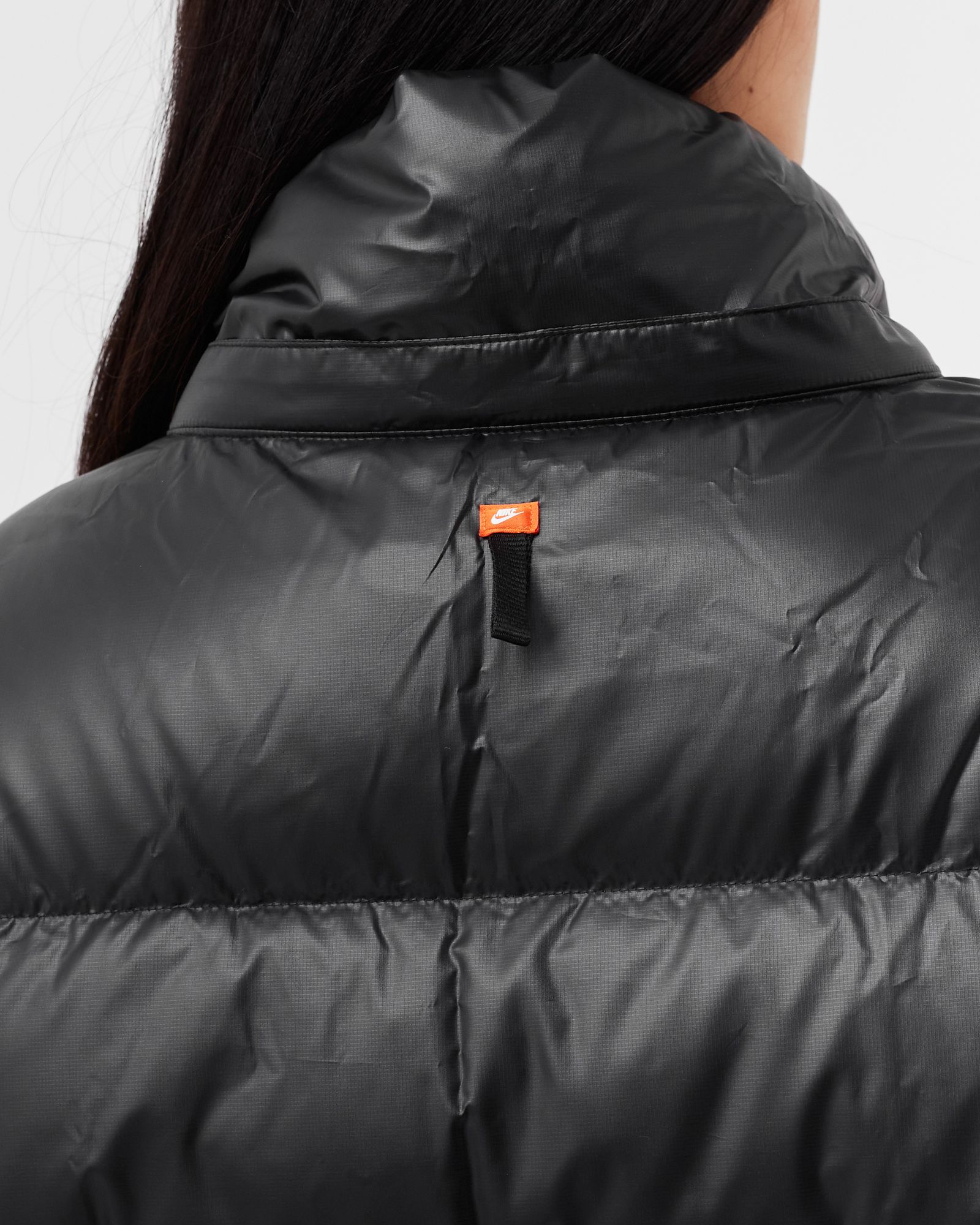 WMNS NSW THERMA-FIT CITY HOODED PARKA