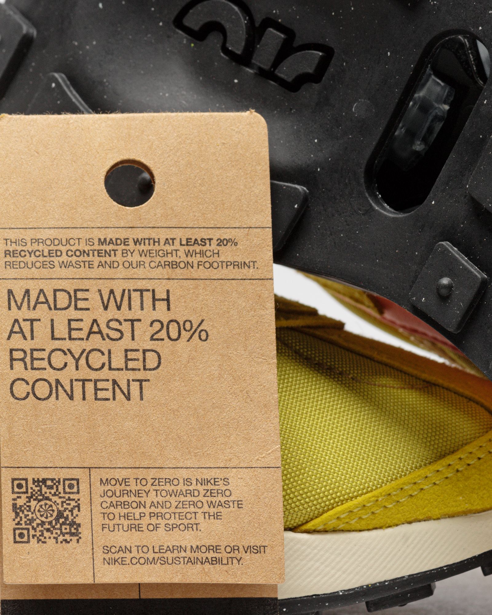 WMNS Air Max Pre-Day LX