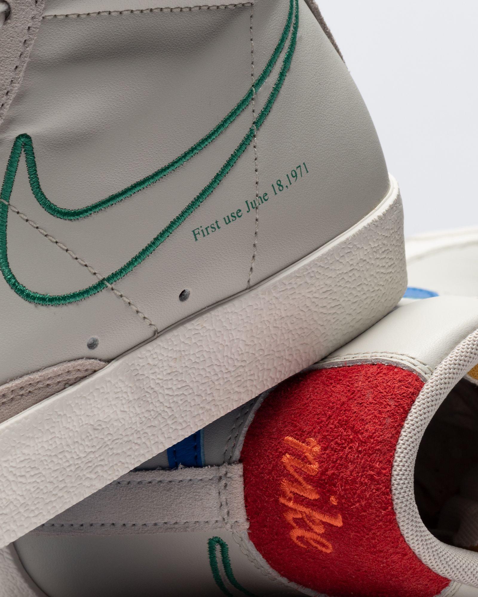 WMNS Blazer Mid '77 SE 'FIRST USE'