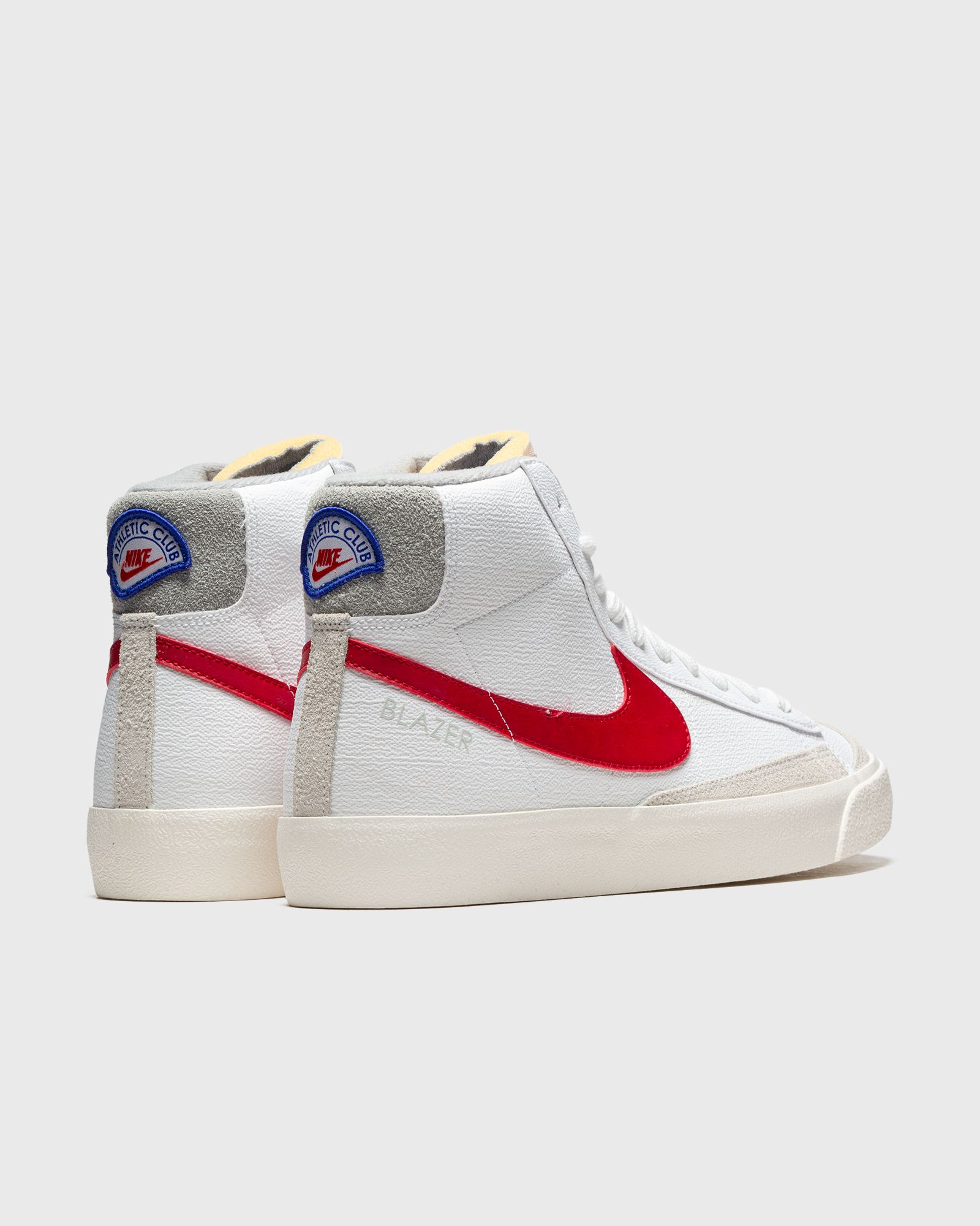 Blazer Mid '77