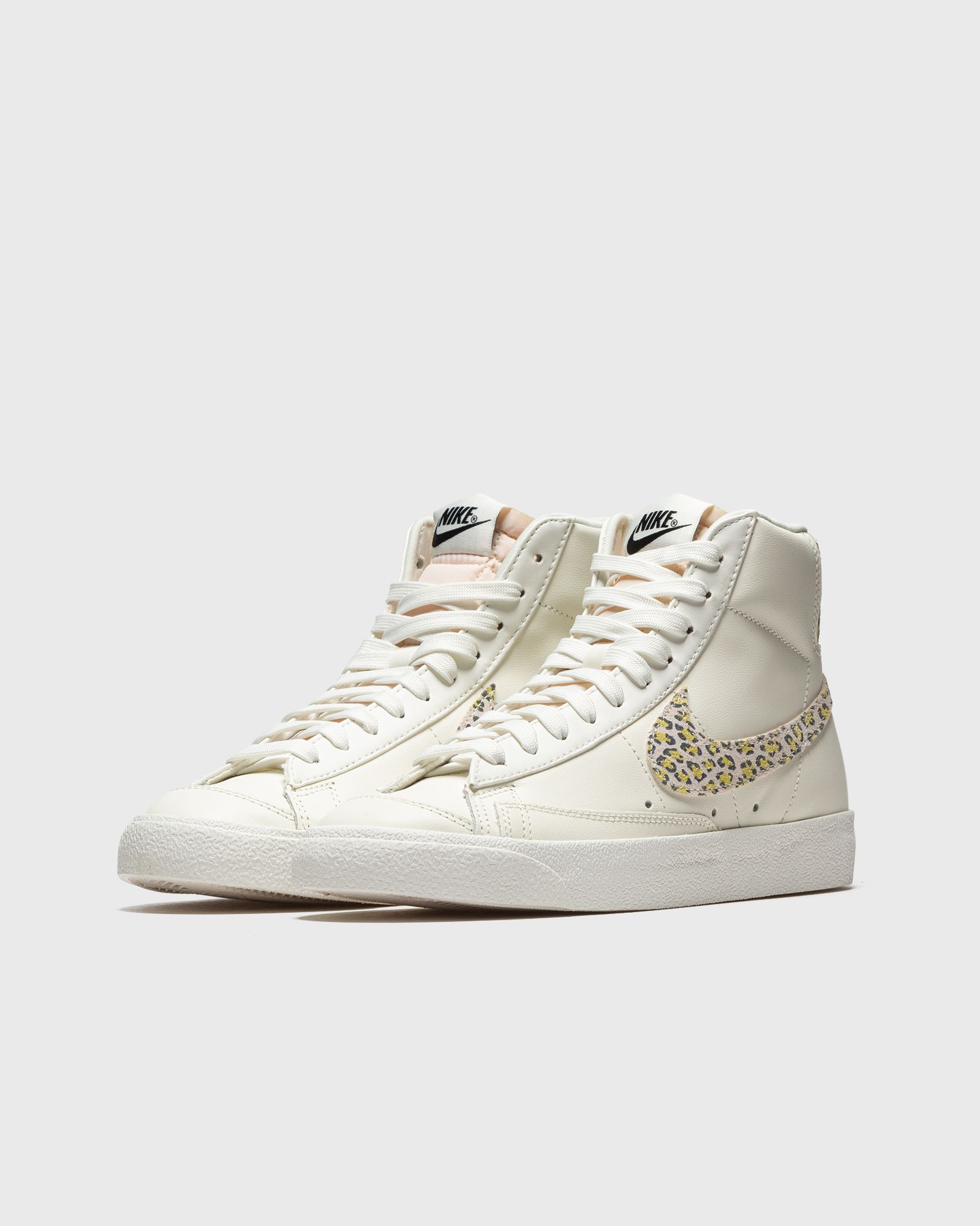 WMNS Blazer Mid '77 SE