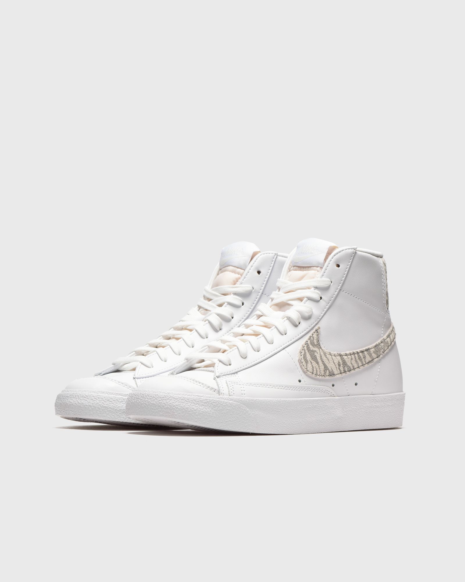 WMNS Blazer Mid '77 SE