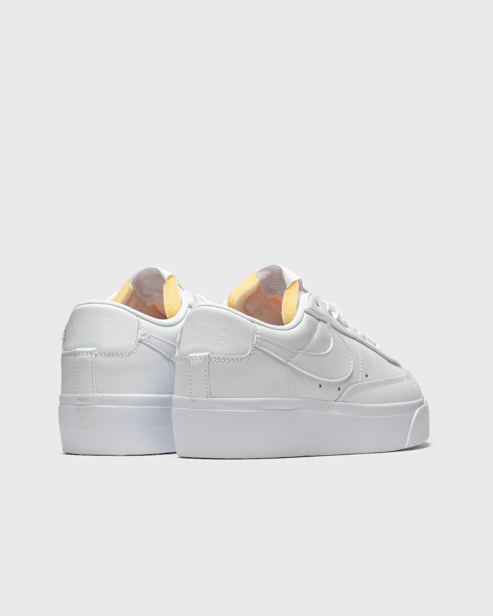 WMNS Blazer Low Platform