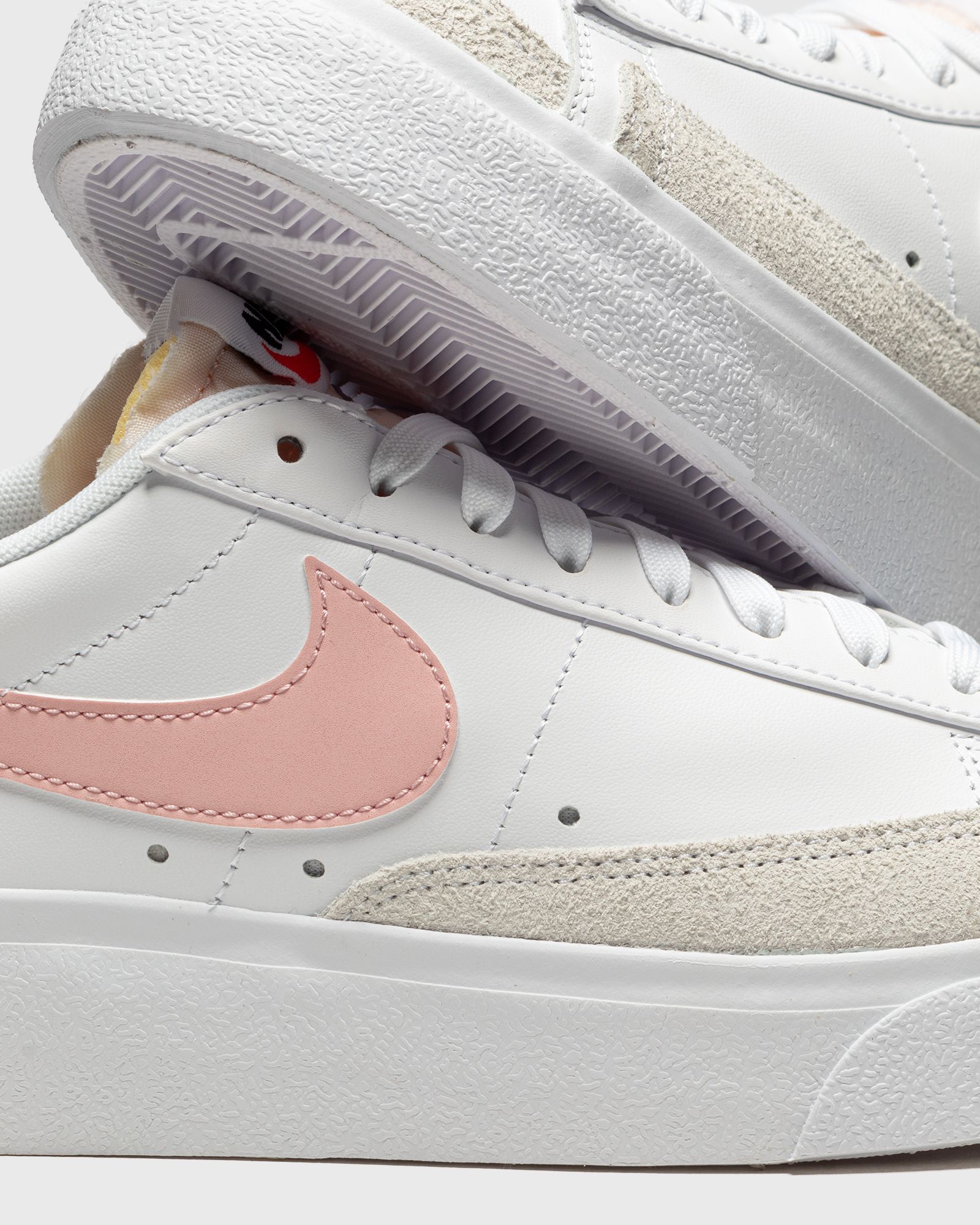 WMNS Blazer Low Platform