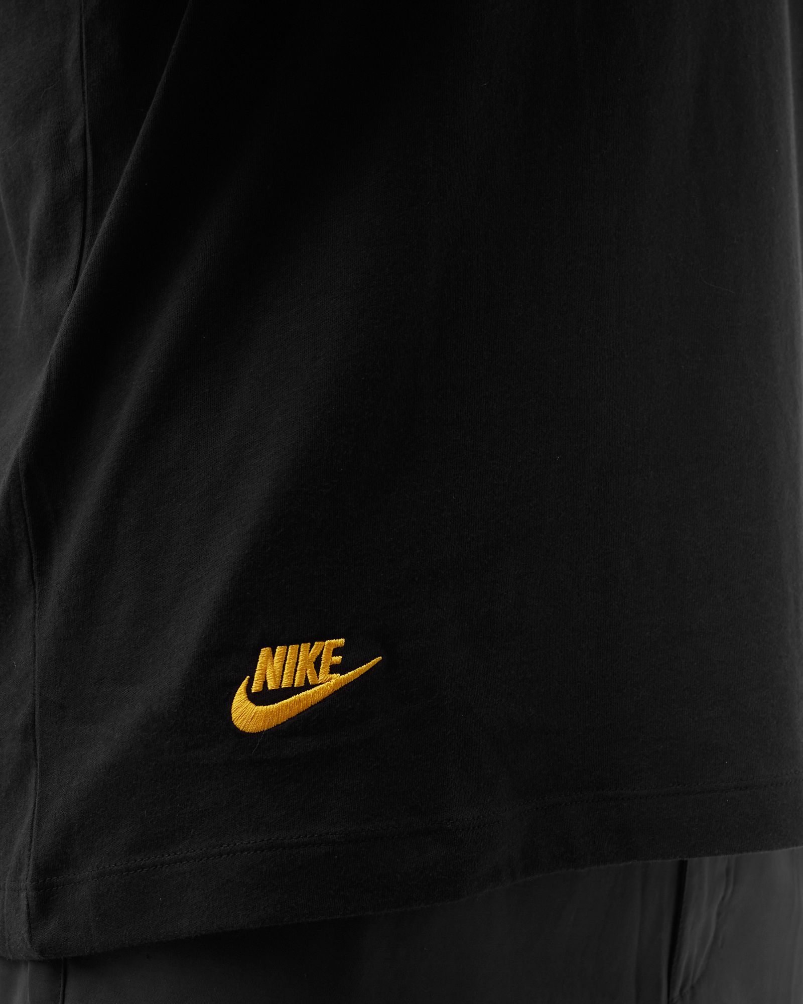 NSW CLUB ESSENTIALS TEE