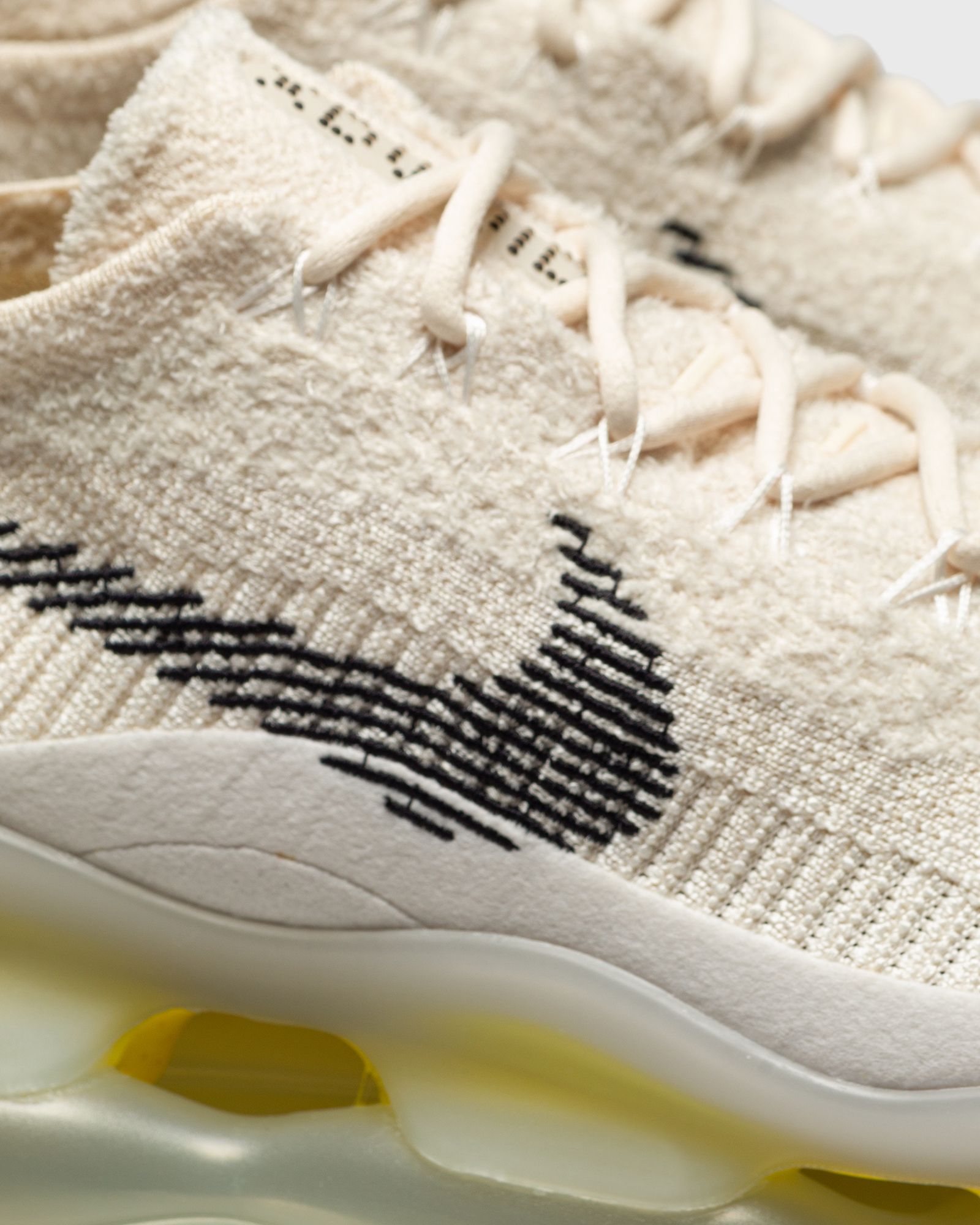 WMNS AIR MAX SCORPION FLYKNIT "PHANTOM"