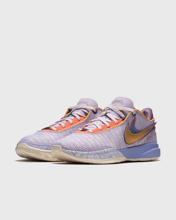 LeBron 20