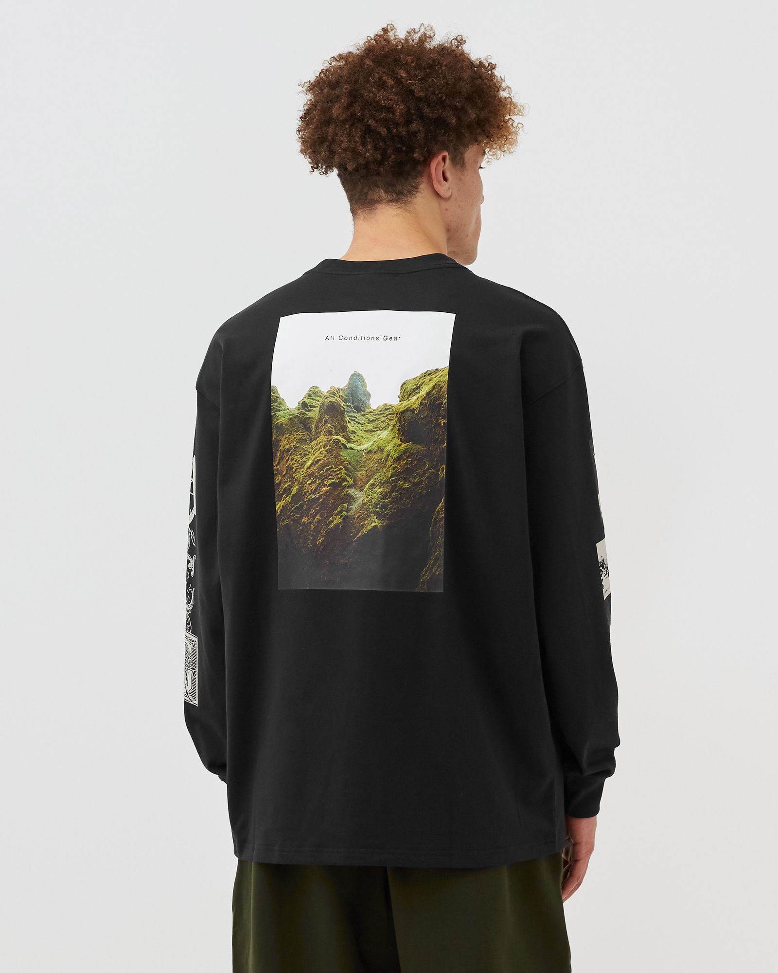 ACG LONGSLEEVE TEE ICELAND INFO
