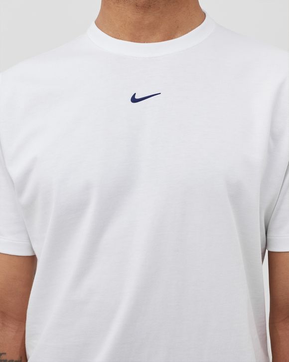 Nike Sportswear Club Essentials Women's T-Shirt. Nike AU