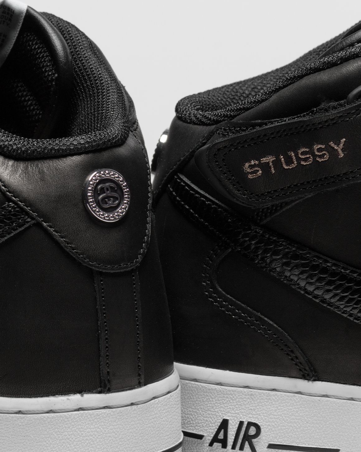 【Nike x Stussy】Air Force 1 '07 Mid SP Nike X Stussy Air Force 1 '07 Mid SP Shoes 'White Black